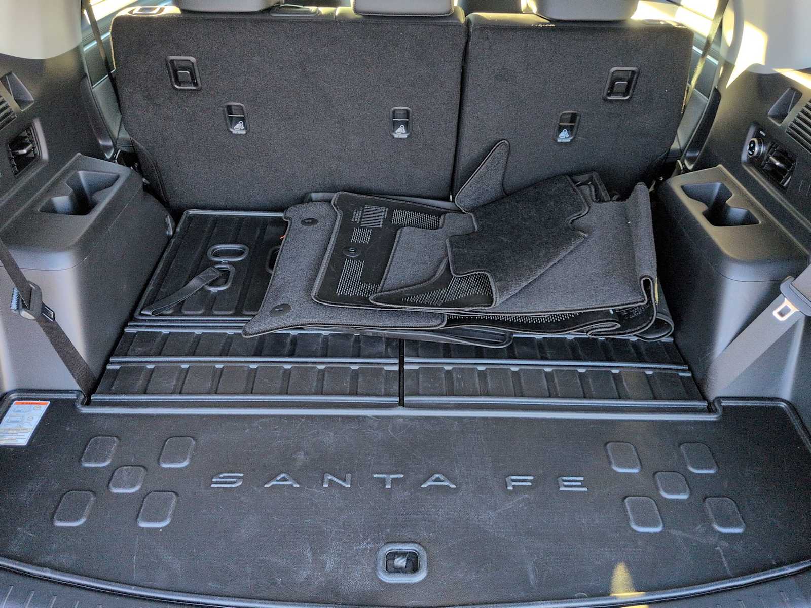 Thumbnail: 2025 Hyundai Santa Fe - 37