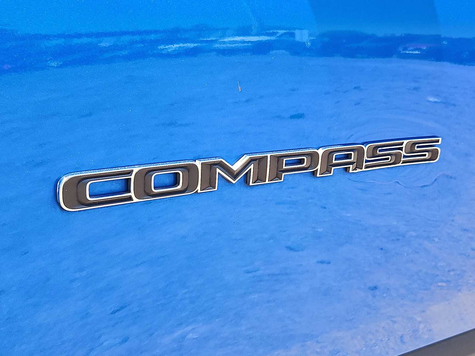 Thumbnail: 2020 Jeep Compass - 12