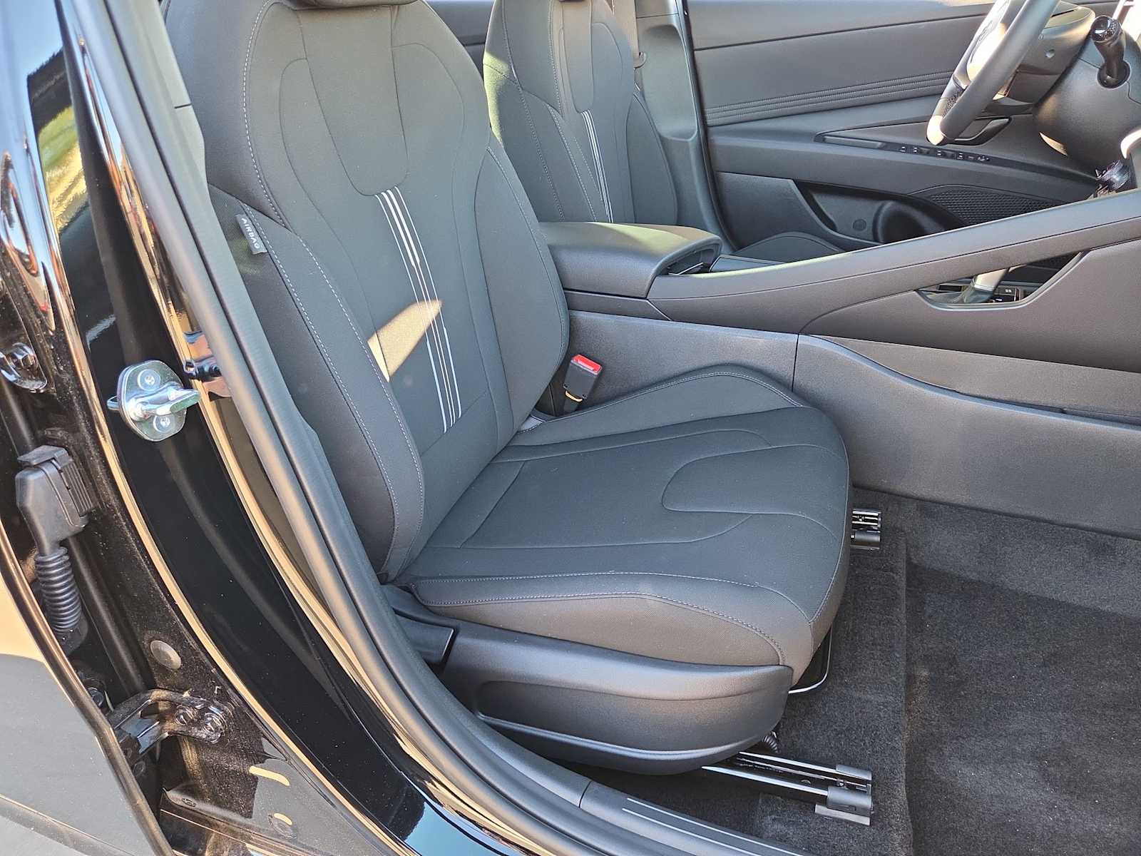 Thumbnail: 2026 Hyundai Elantra - 22