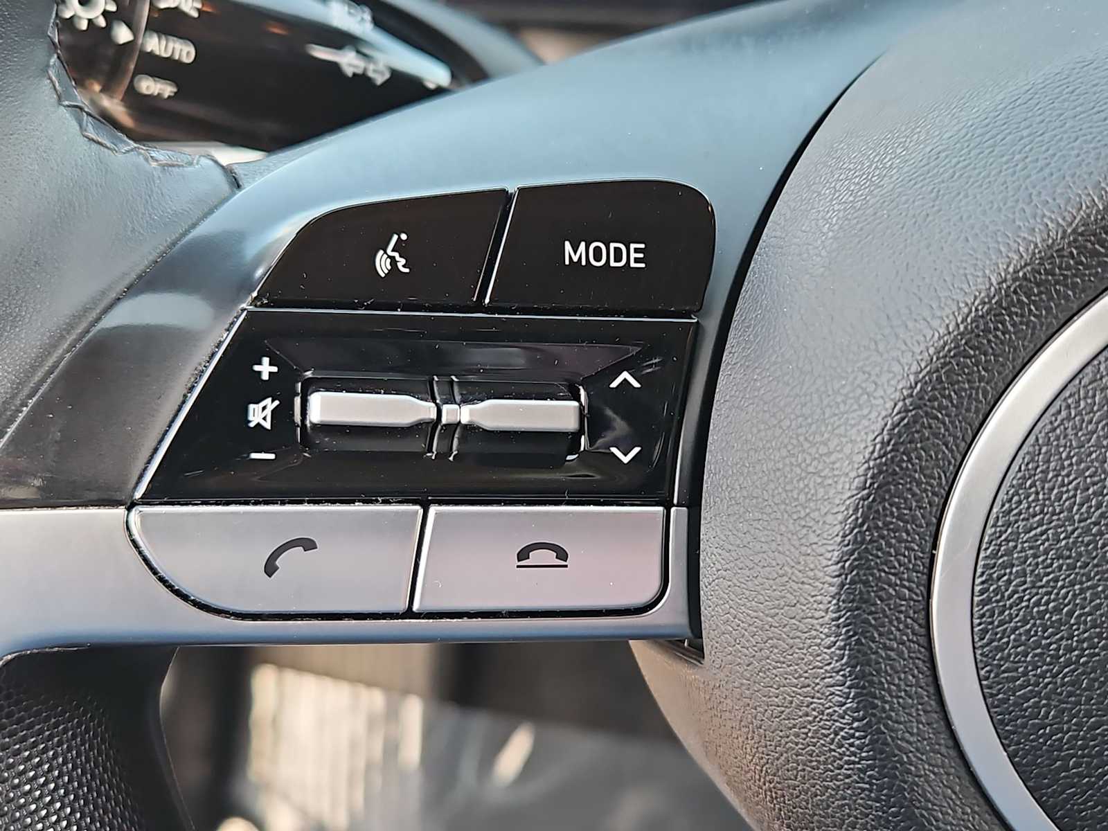 Thumbnail: 2023 Hyundai Elantra - 23