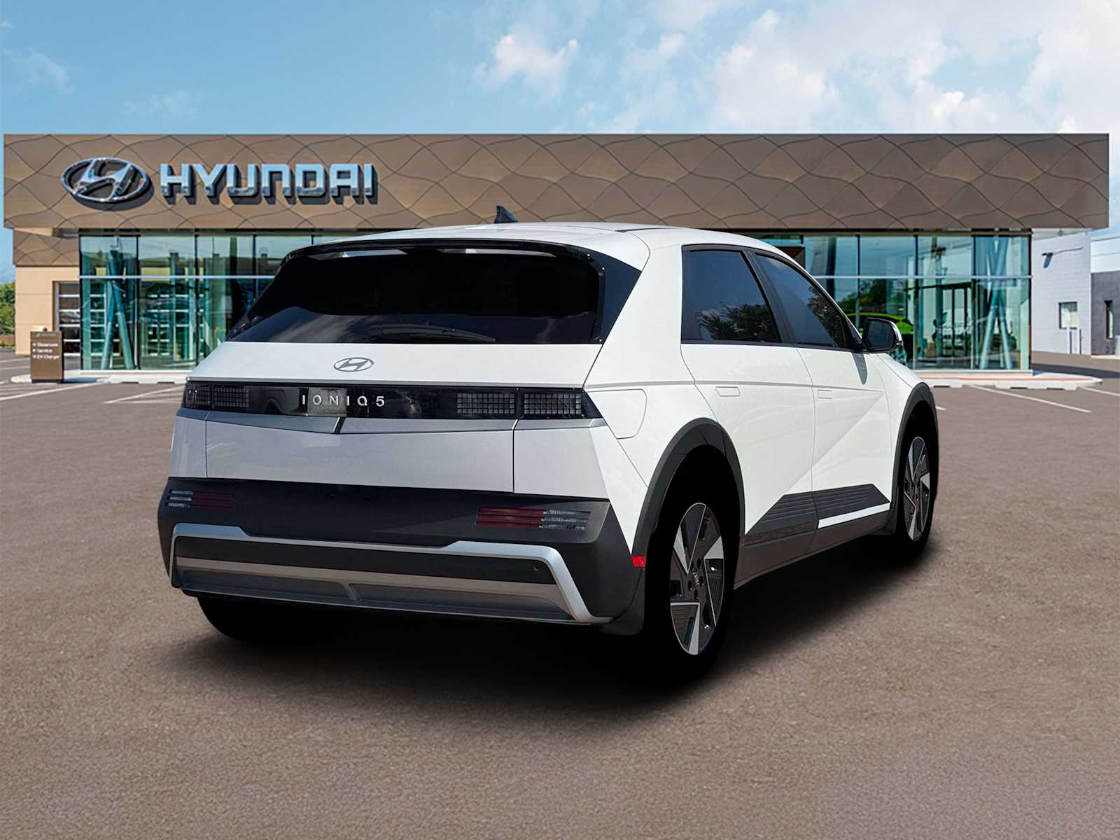 Thumbnail: 2026 Hyundai Ioniq 5 - 7