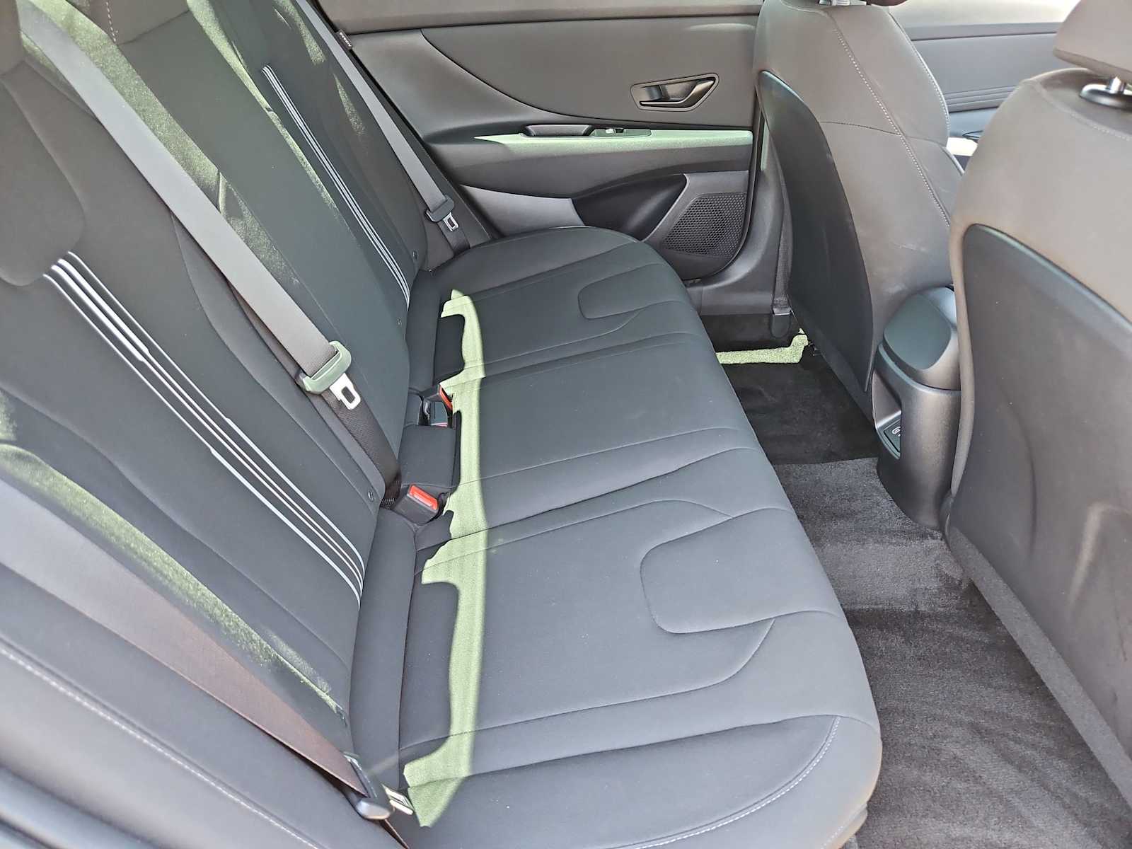 Thumbnail: 2025 Hyundai Elantra - 18