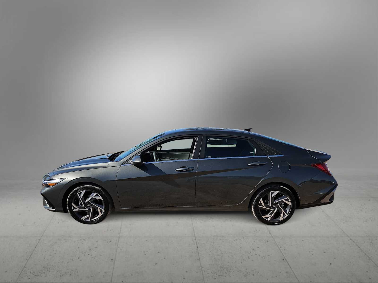 Thumbnail: 2025 Hyundai Elantra - 5