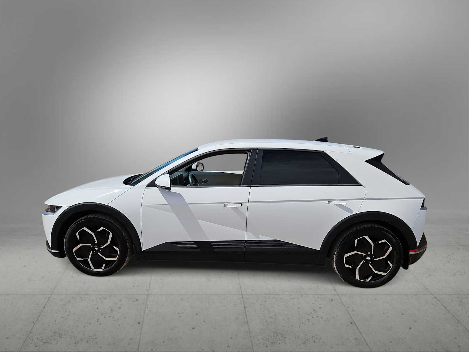 Thumbnail: 2024 Hyundai Ioniq 5 - 5