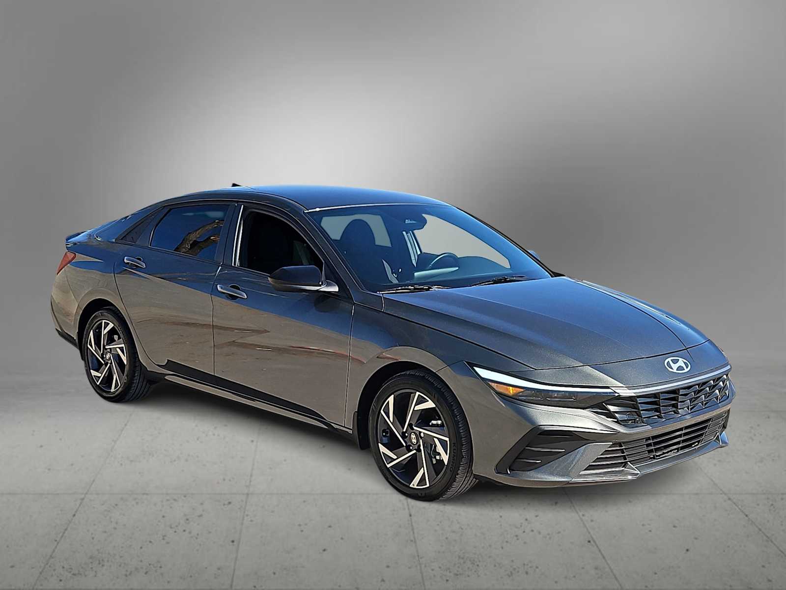 Thumbnail: 2025 Hyundai Elantra - 2