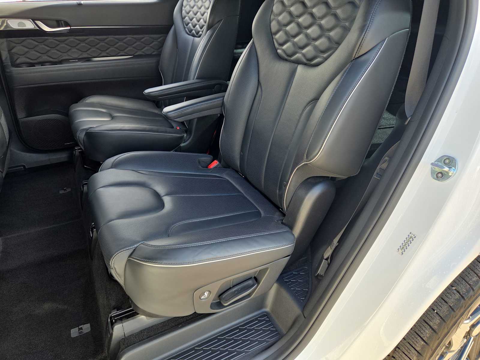 Thumbnail: 2021 Hyundai Palisade - 21