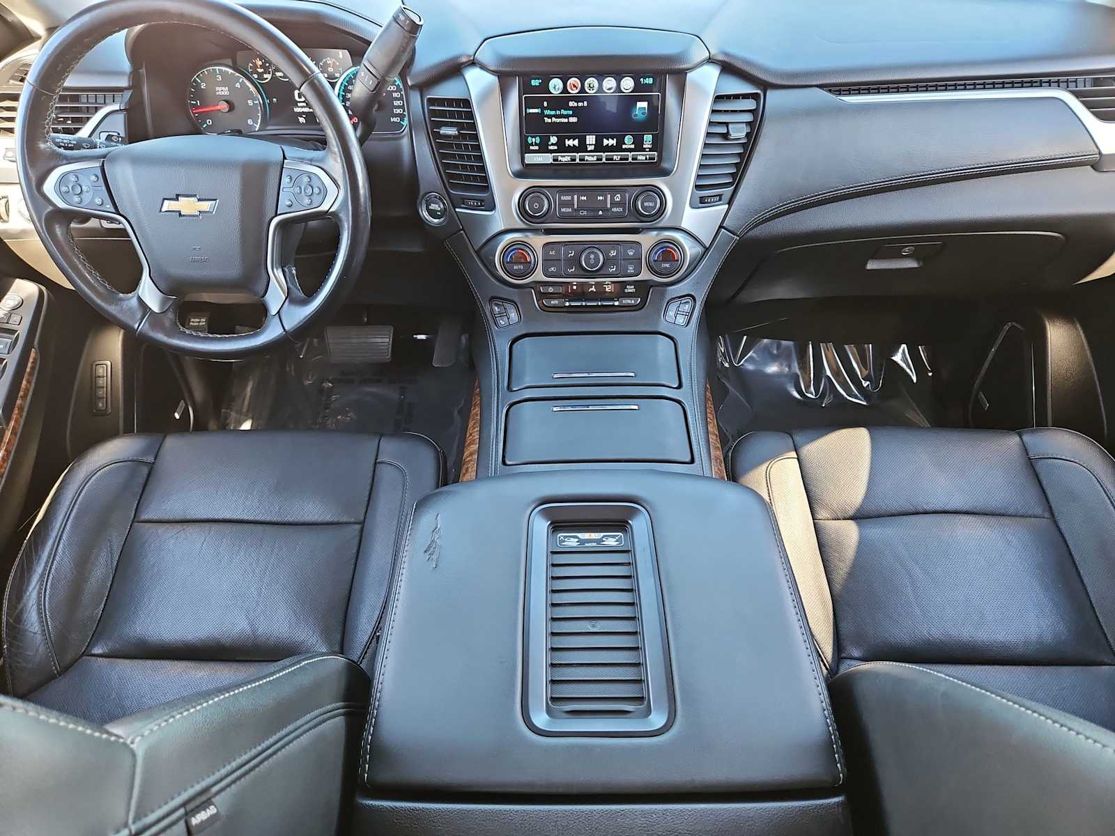 Thumbnail: 2019 Chevrolet Tahoe - 16