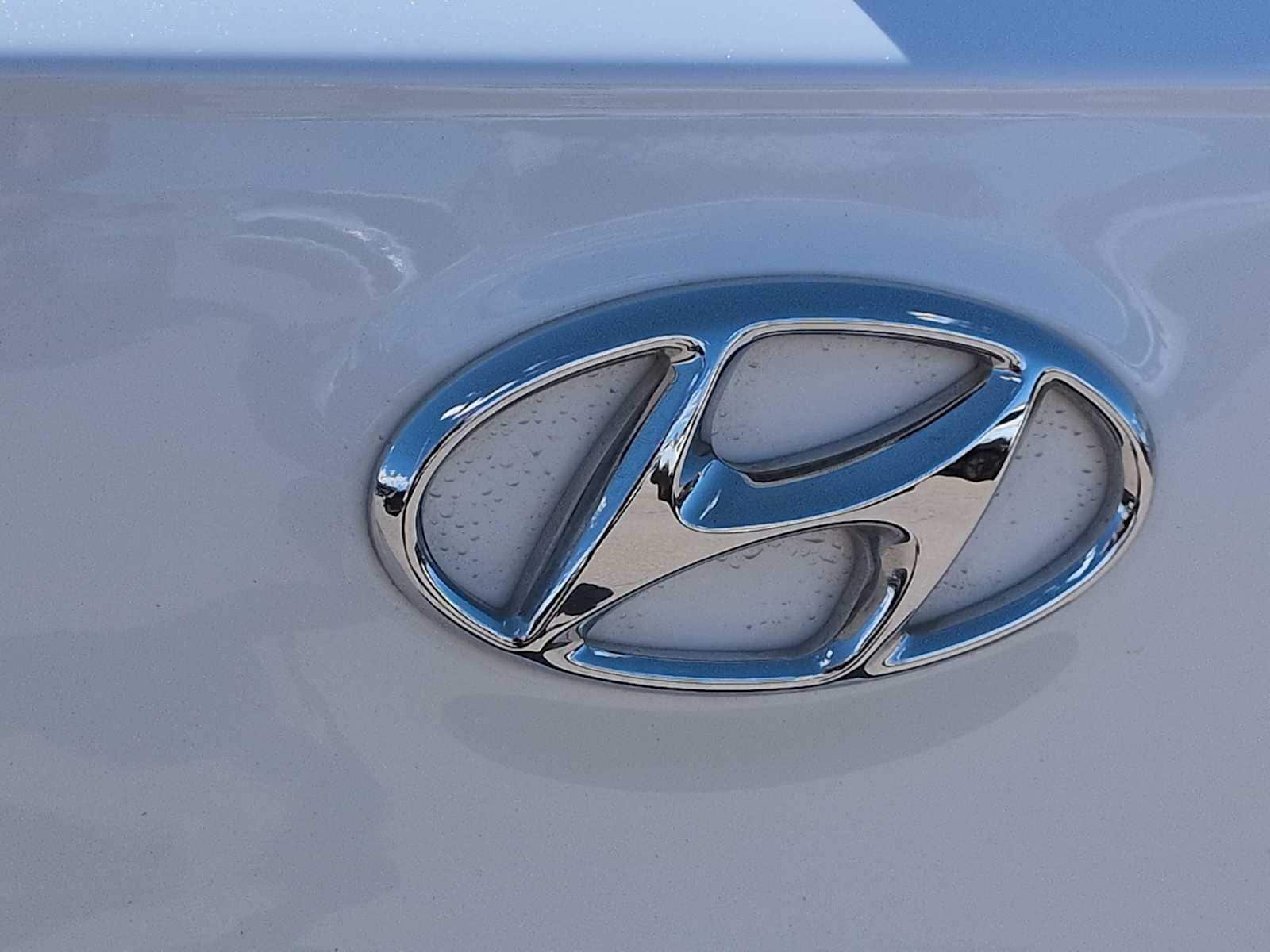 Thumbnail: 2021 Hyundai Tucson - 12
