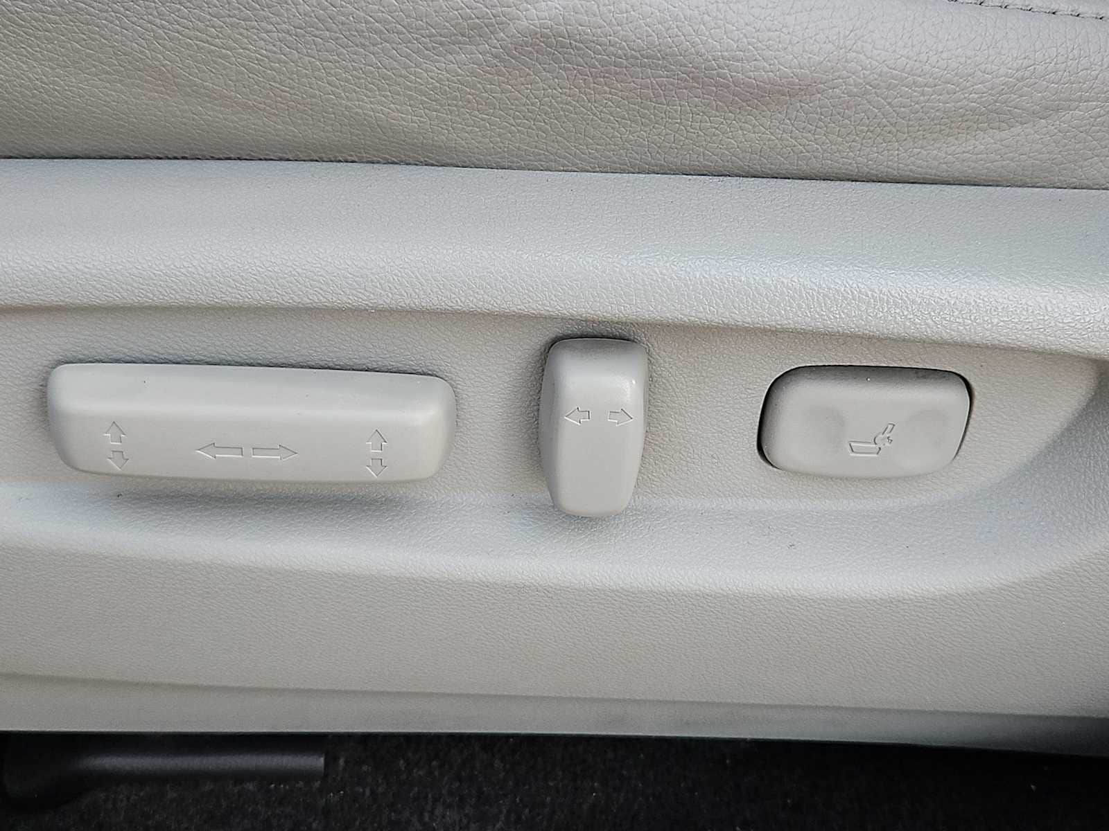 Thumbnail: 2015 Acura MDX - 17