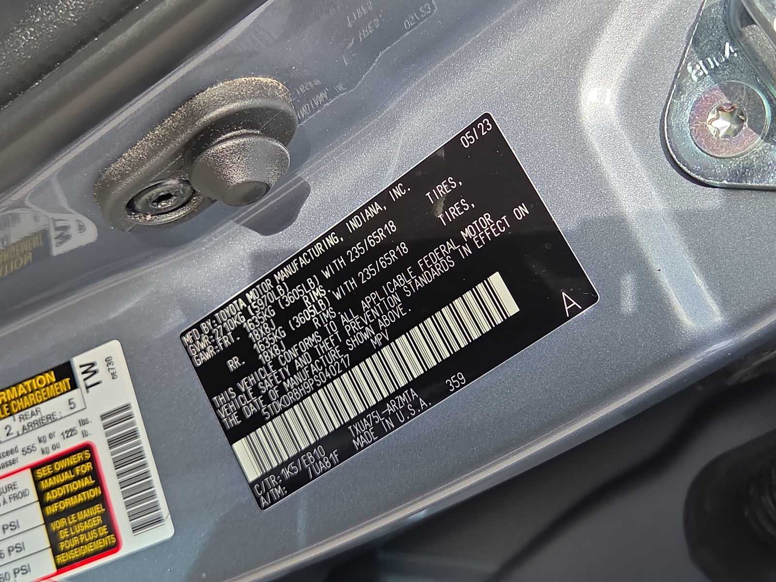 Thumbnail: 2023 Toyota Highlander - 37