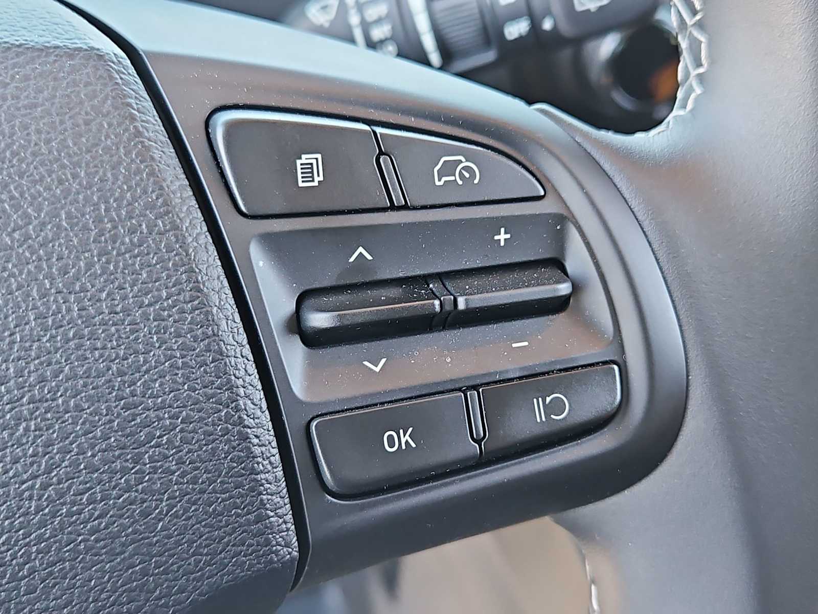 Thumbnail: 2026 Hyundai Venue - 24