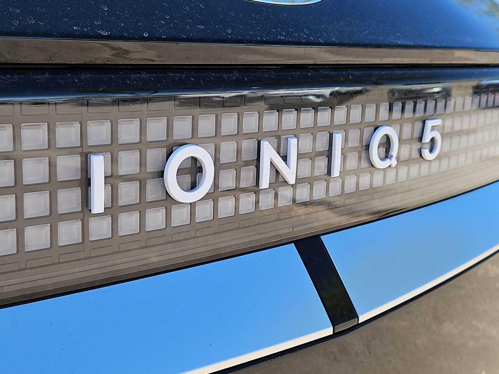 Thumbnail: 2024 Hyundai Ioniq 5 - 11