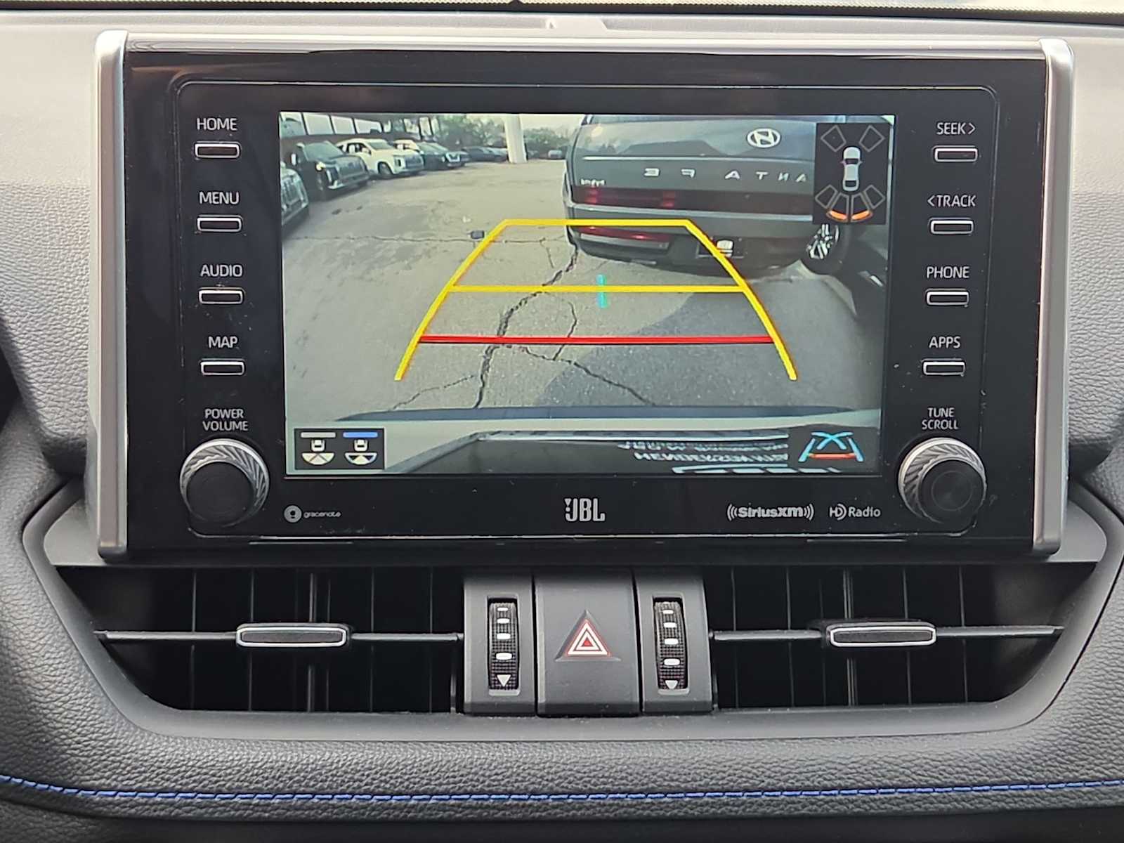 Thumbnail: 2020 Toyota RAV4 - 30