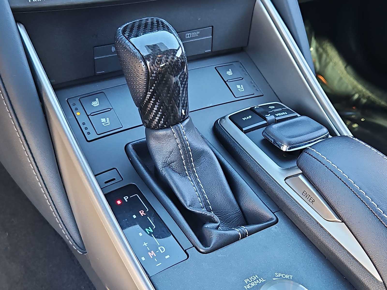 Thumbnail: 2019 Lexus IS - 32