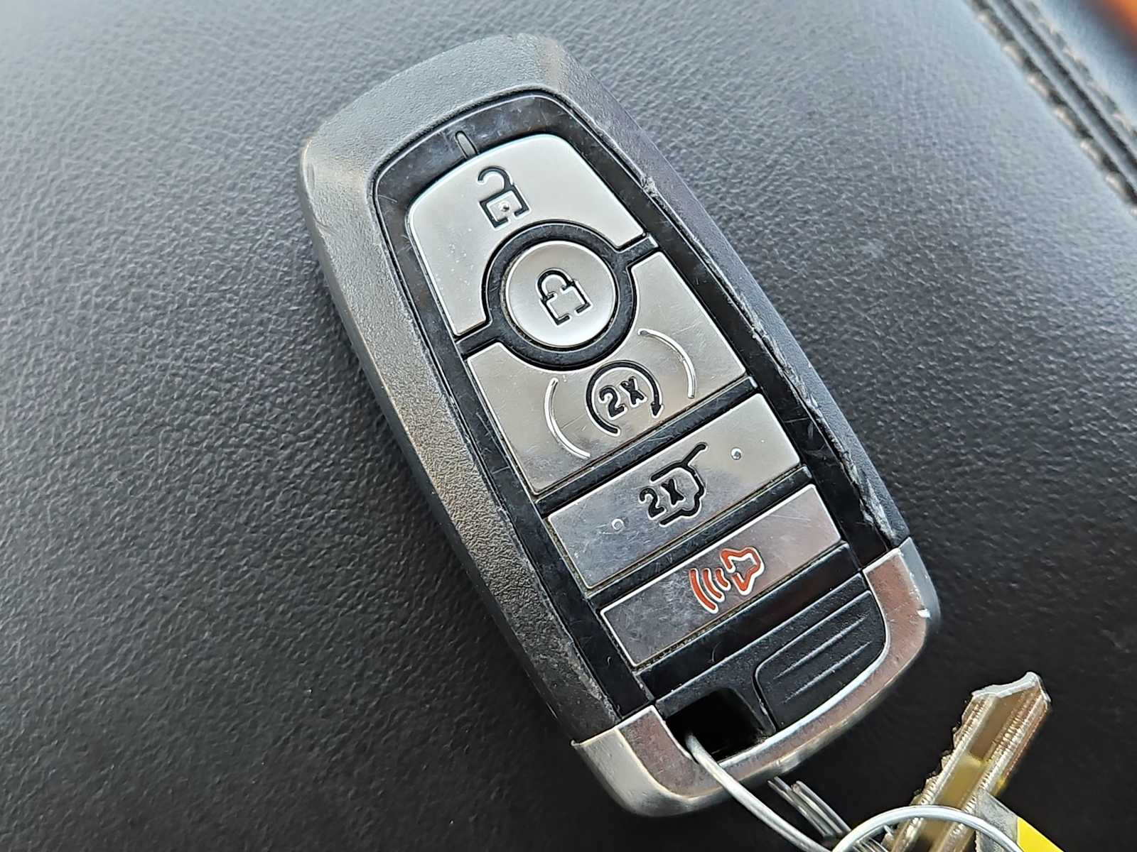 Thumbnail: 2021 Ford Explorer - 30