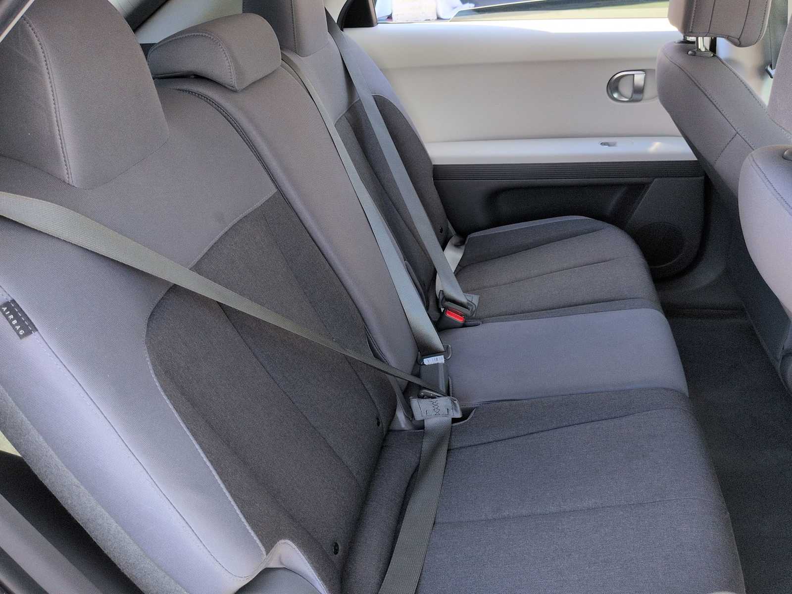 Thumbnail: 2024 Hyundai Ioniq 5 - 21