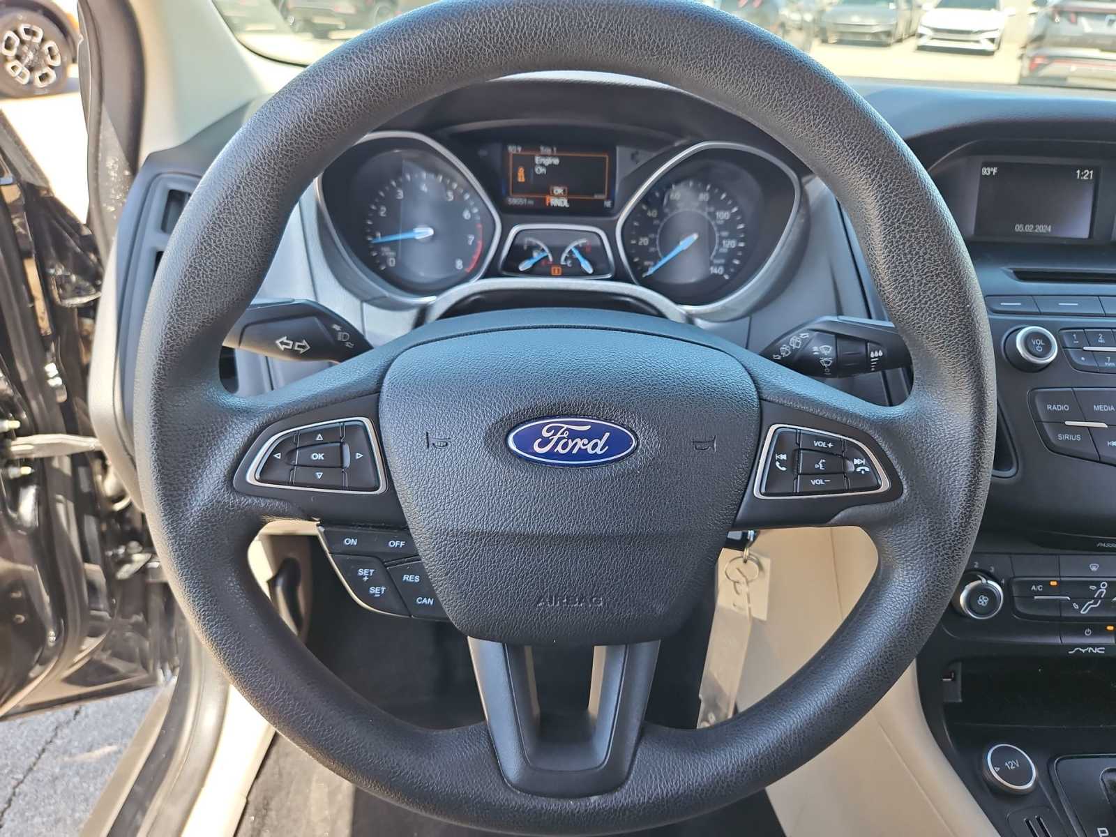 2016 Ford Focus SE 20