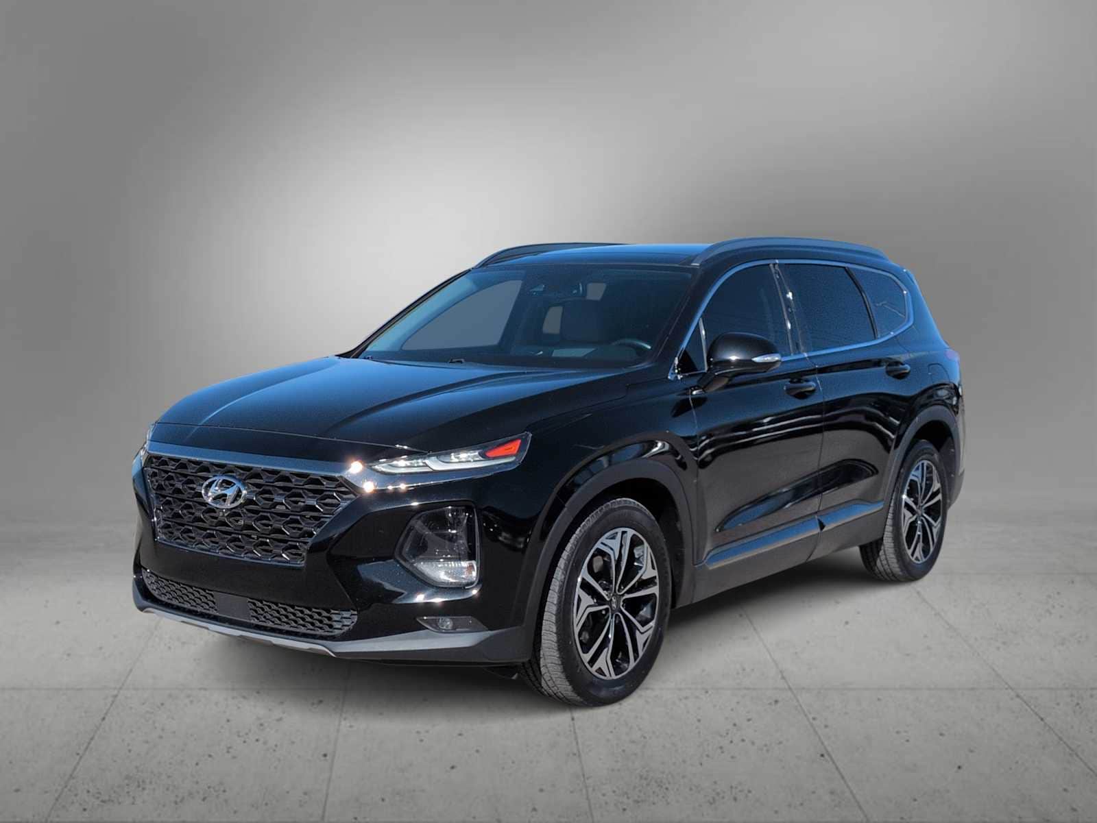 Thumbnail: 2019 Hyundai Santa Fe - 4