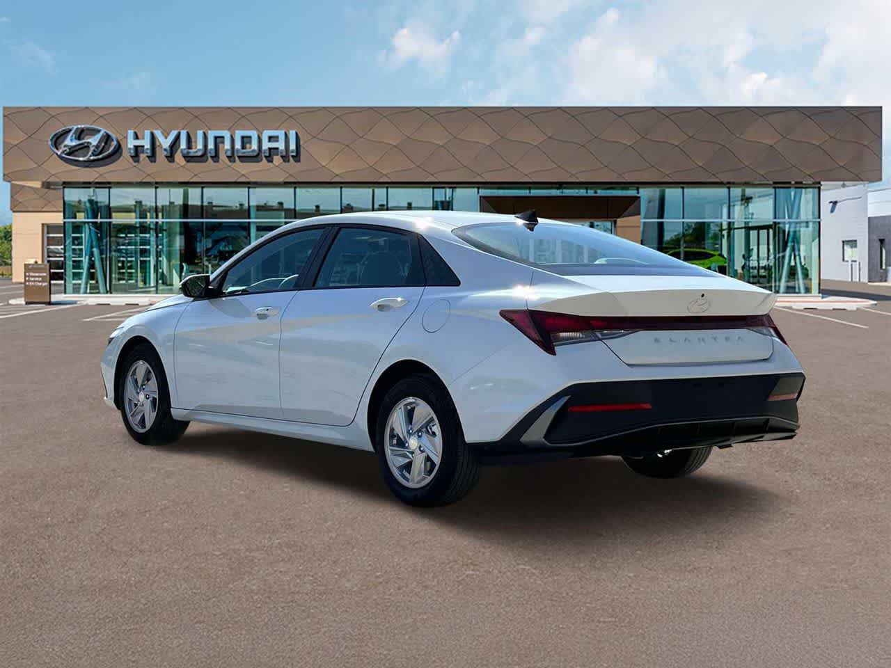 Thumbnail: 2025 Hyundai Elantra - 5