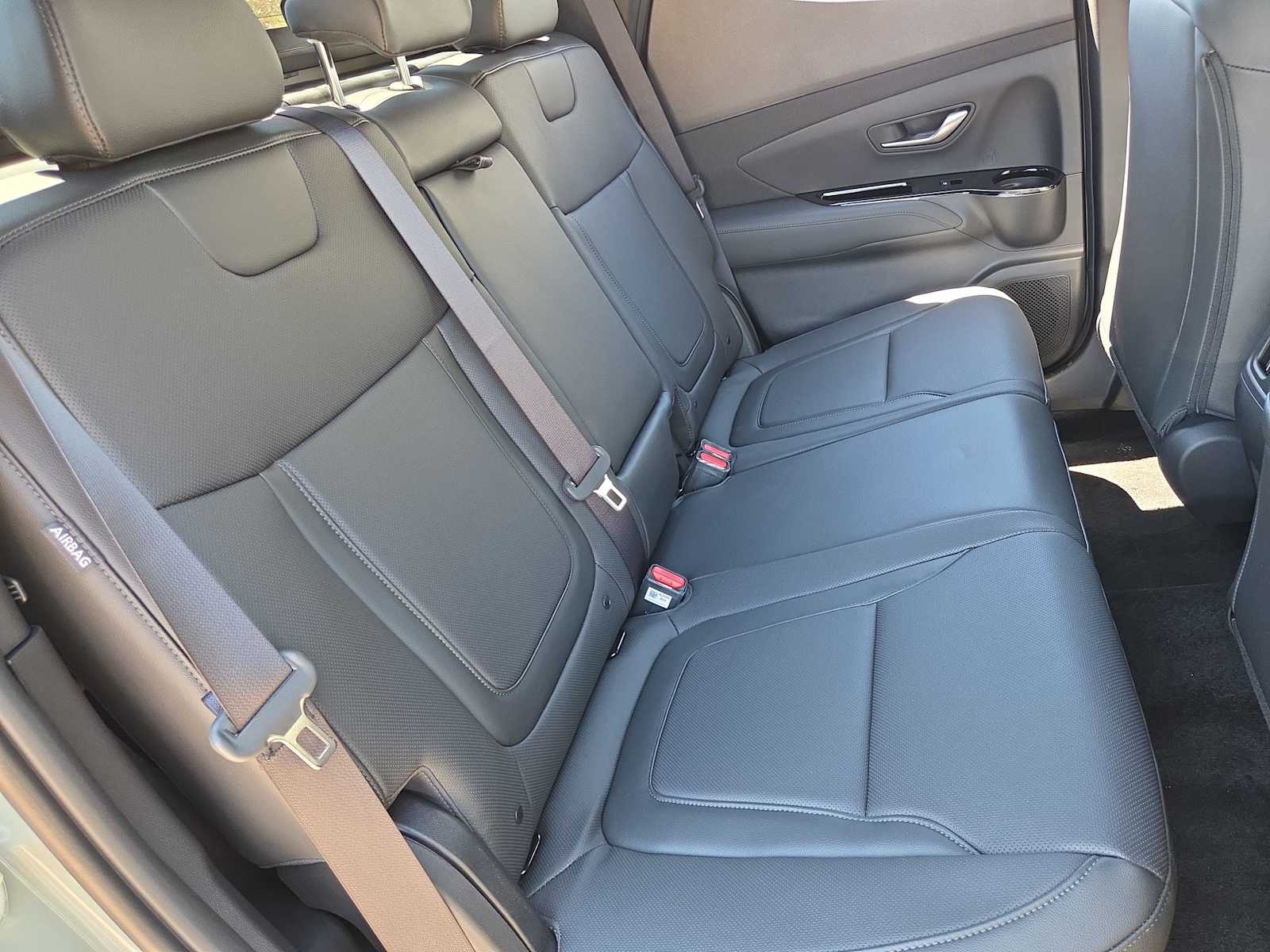 Thumbnail: 2025 Hyundai Santa Cruz - 20