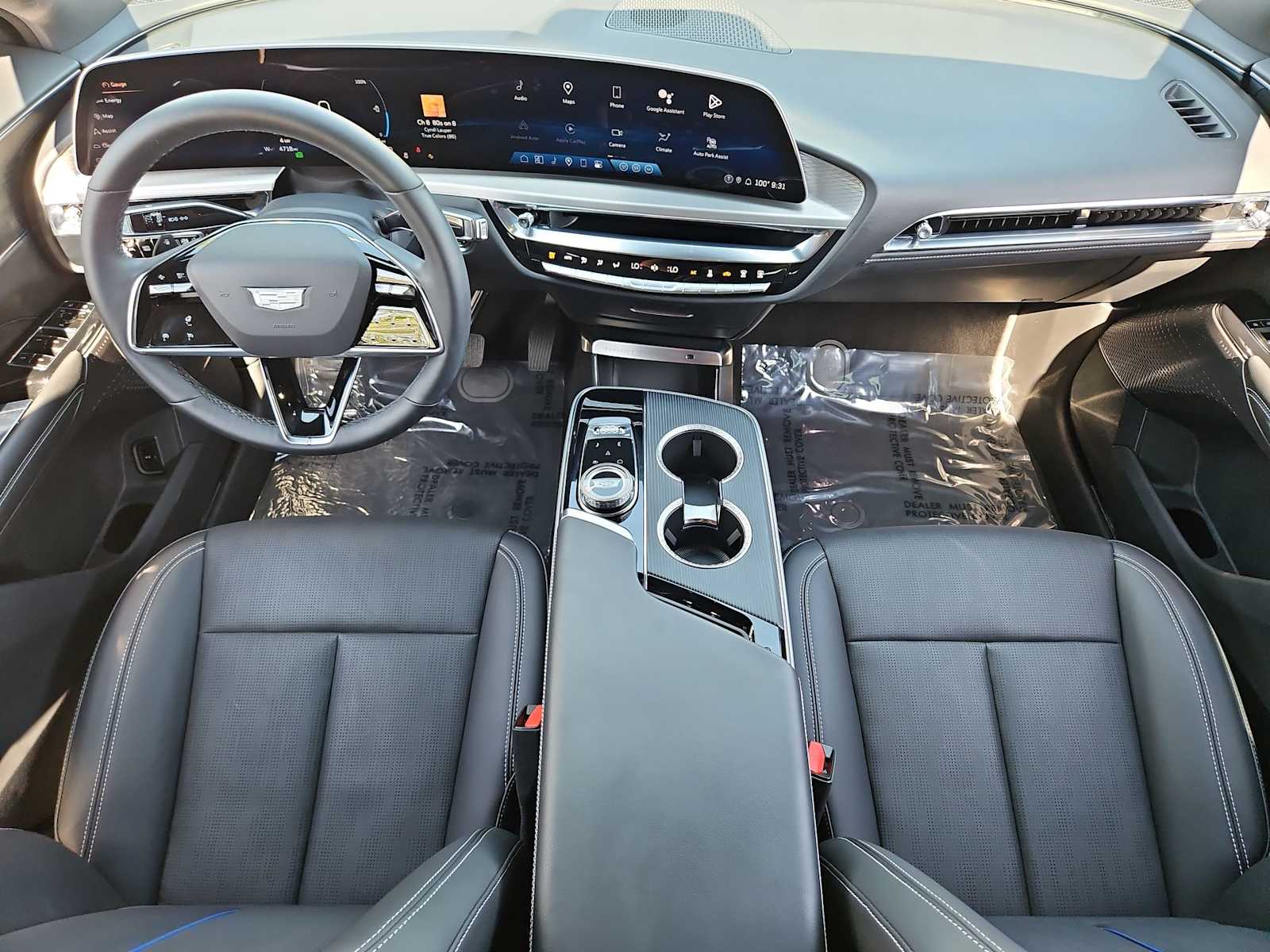 Thumbnail: 2024 Cadillac Lyriq - 15