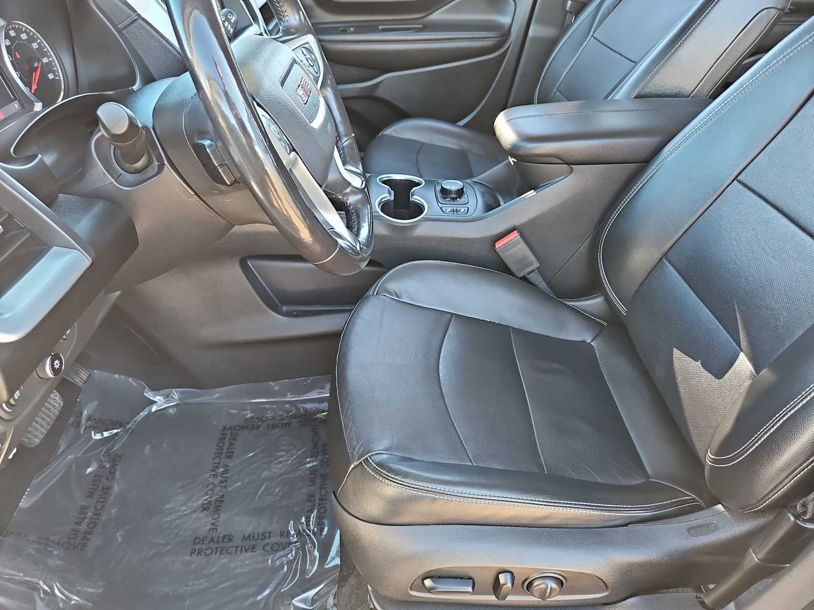 Thumbnail: 2022 GMC Terrain - 17