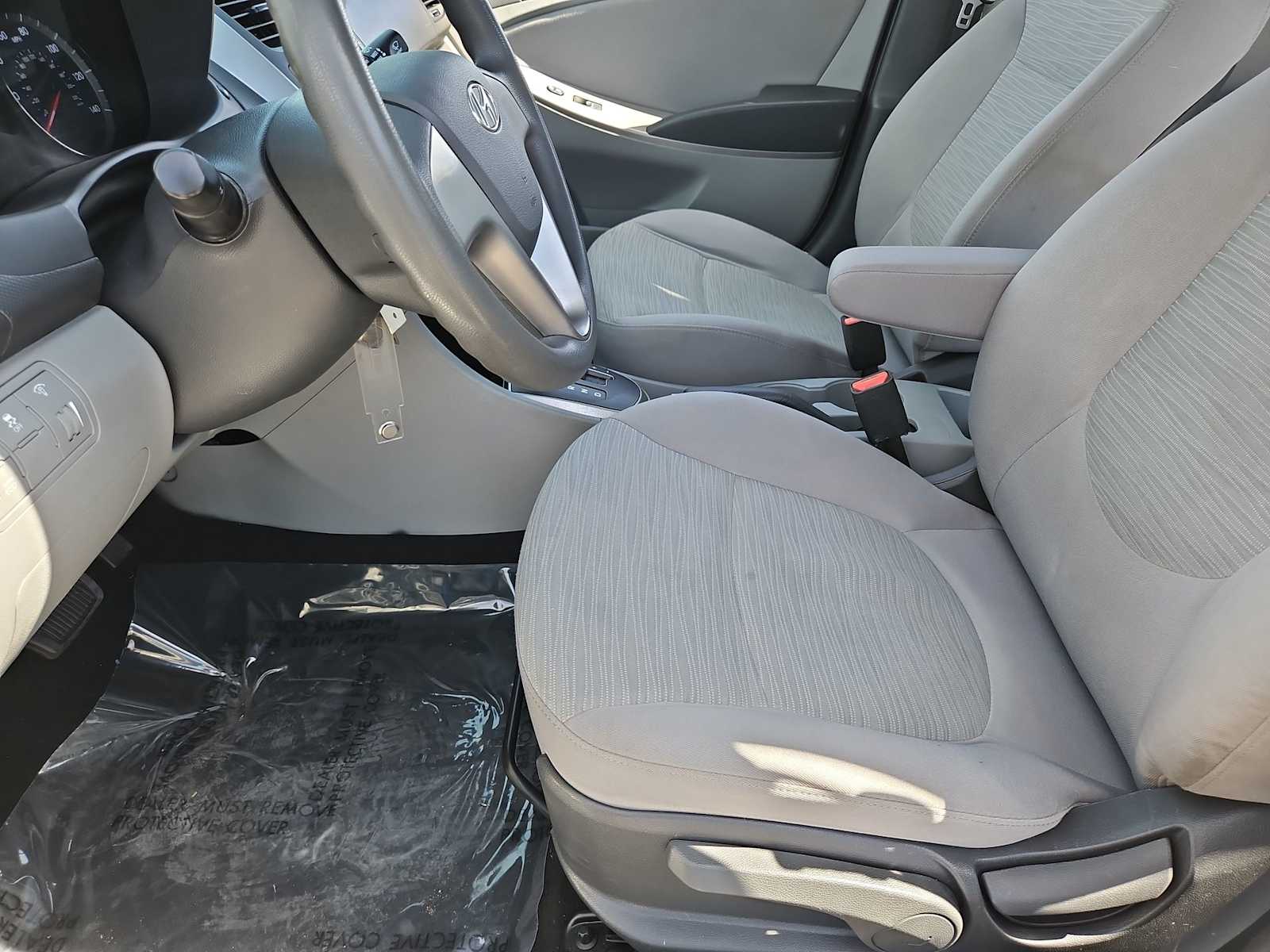 Thumbnail: 2017 Hyundai Accent - 16