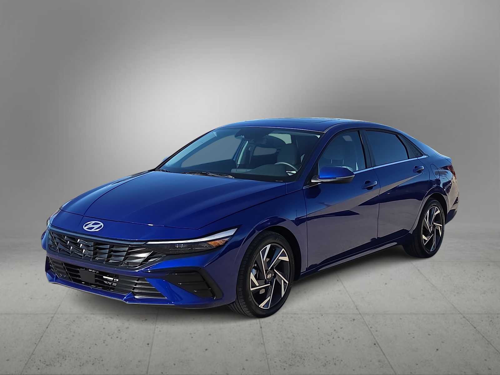 Thumbnail: 2025 Hyundai Elantra - 4