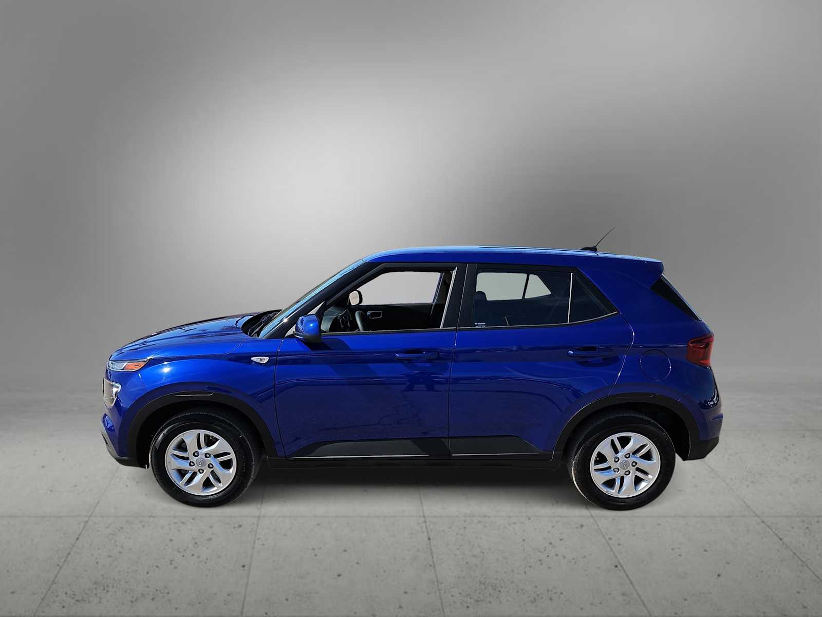 Thumbnail: 2025 Hyundai Venue - 5