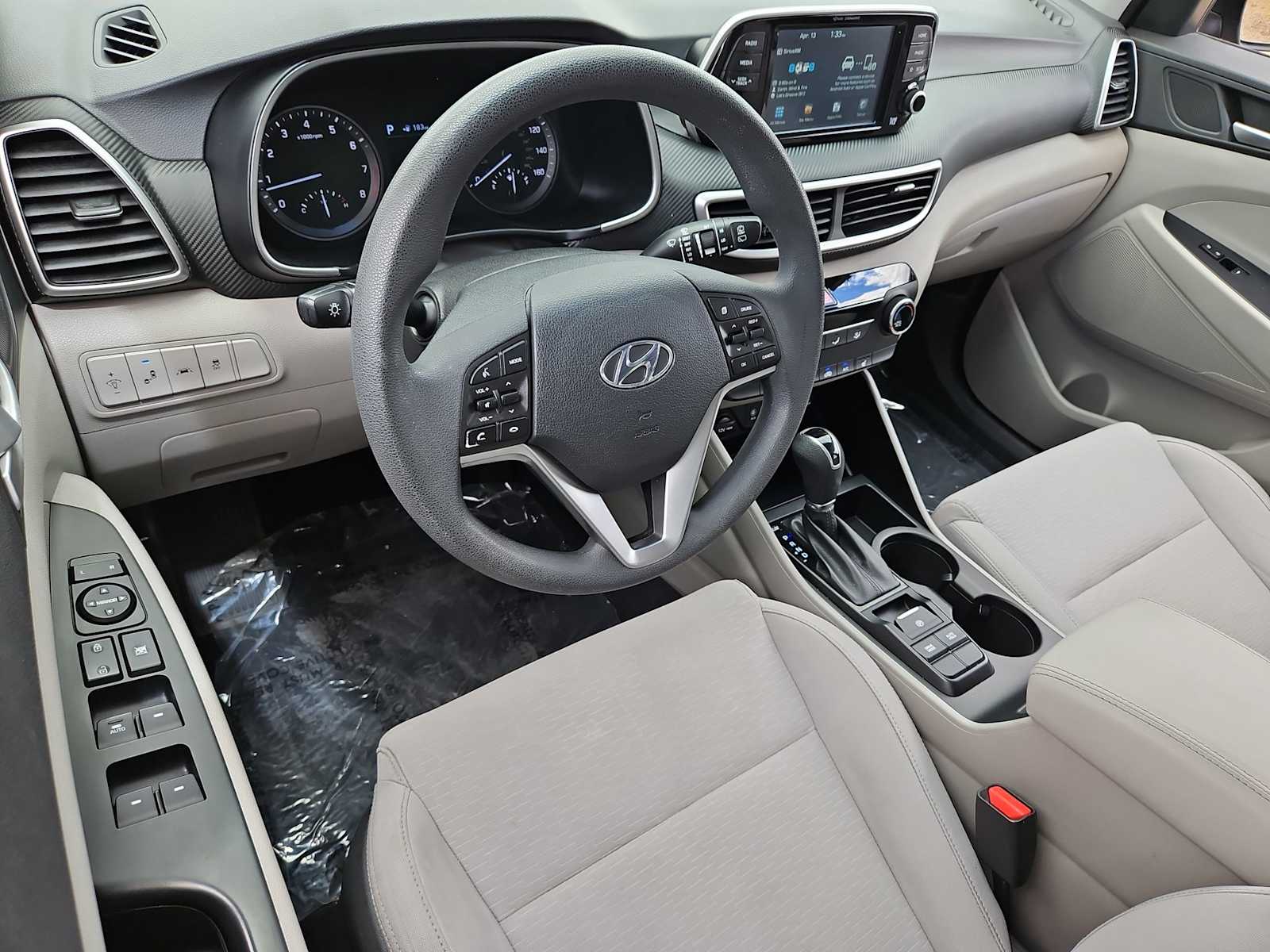 Thumbnail: 2019 Hyundai Tucson - 10