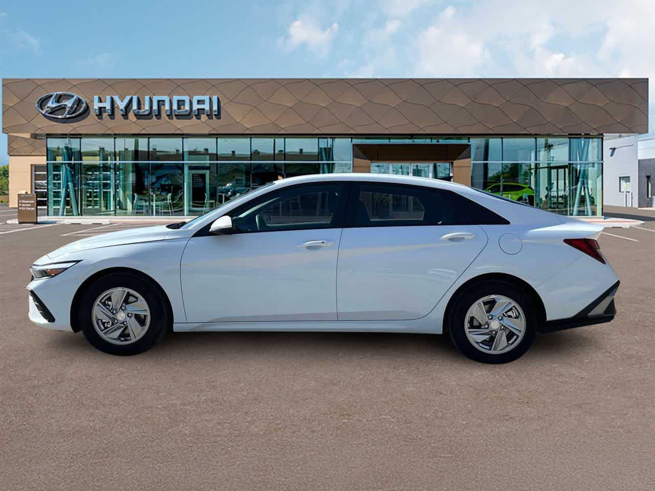 Thumbnail: 2025 Hyundai Elantra - 3