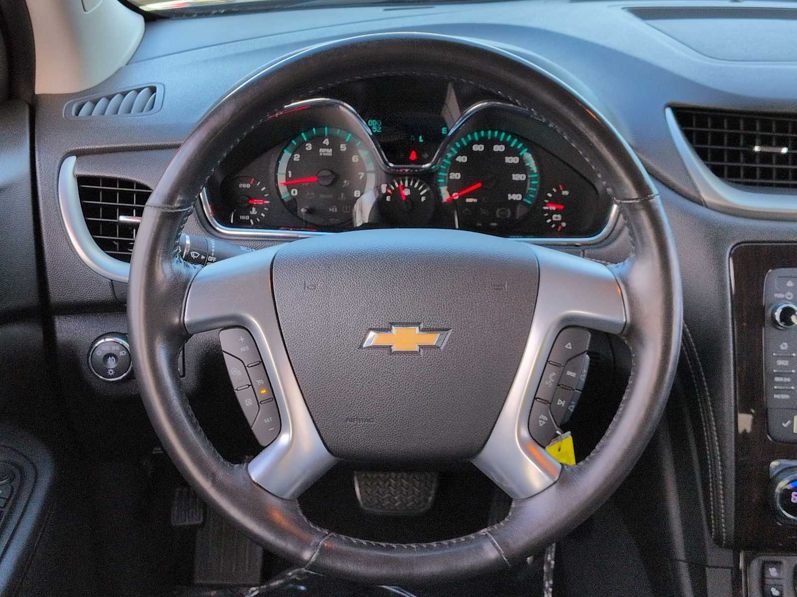 Thumbnail: 2017 Chevrolet Traverse - 22