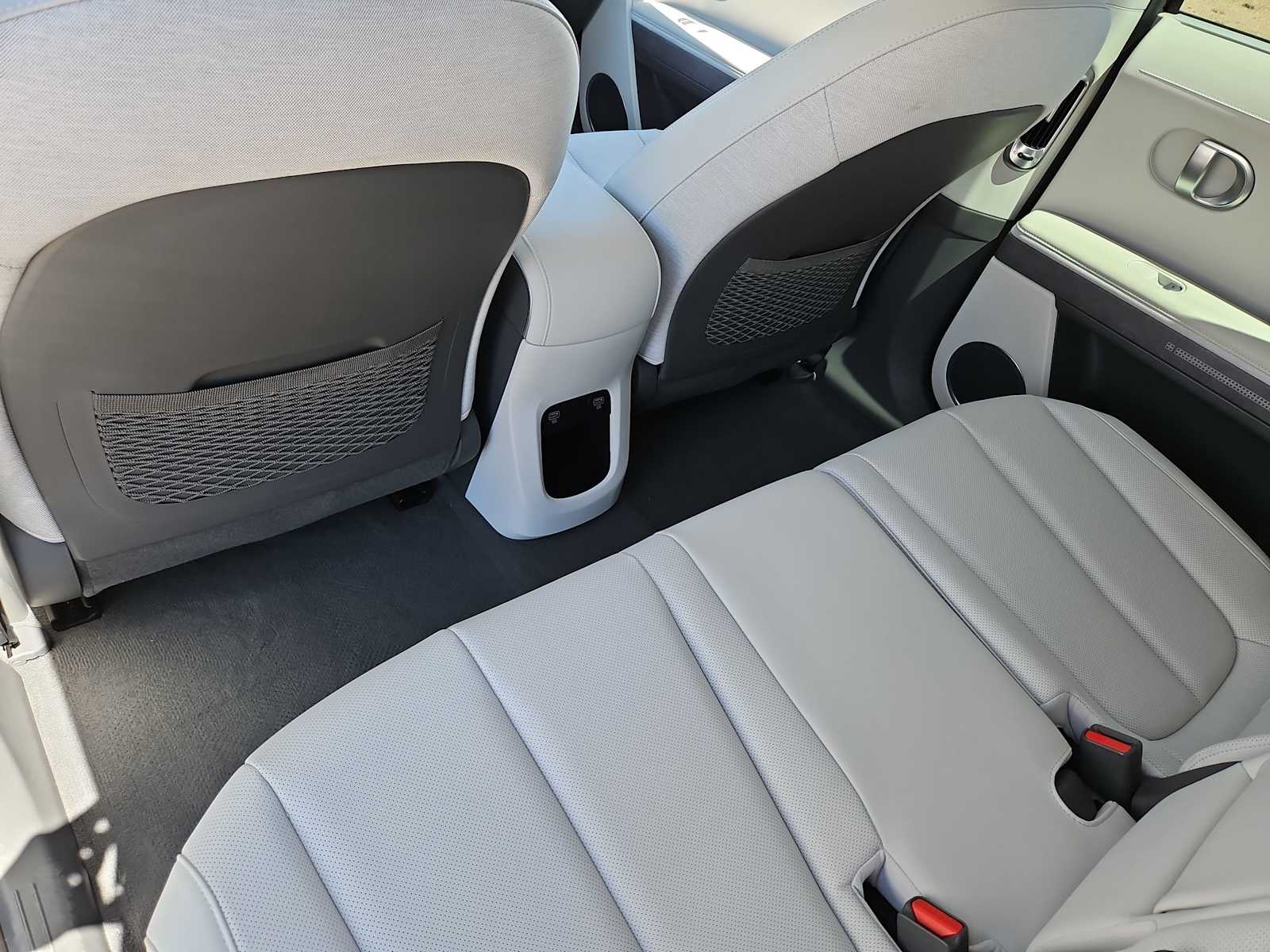 Thumbnail: 2024 Hyundai Ioniq 5 - 17