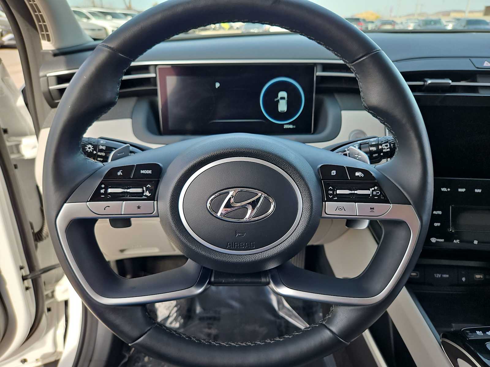 Thumbnail: 2022 Hyundai Tucson - 22