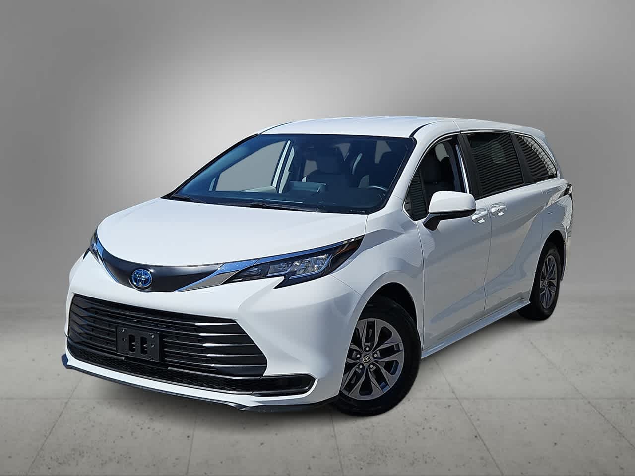Thumbnail: 2023 Toyota Sienna - 1