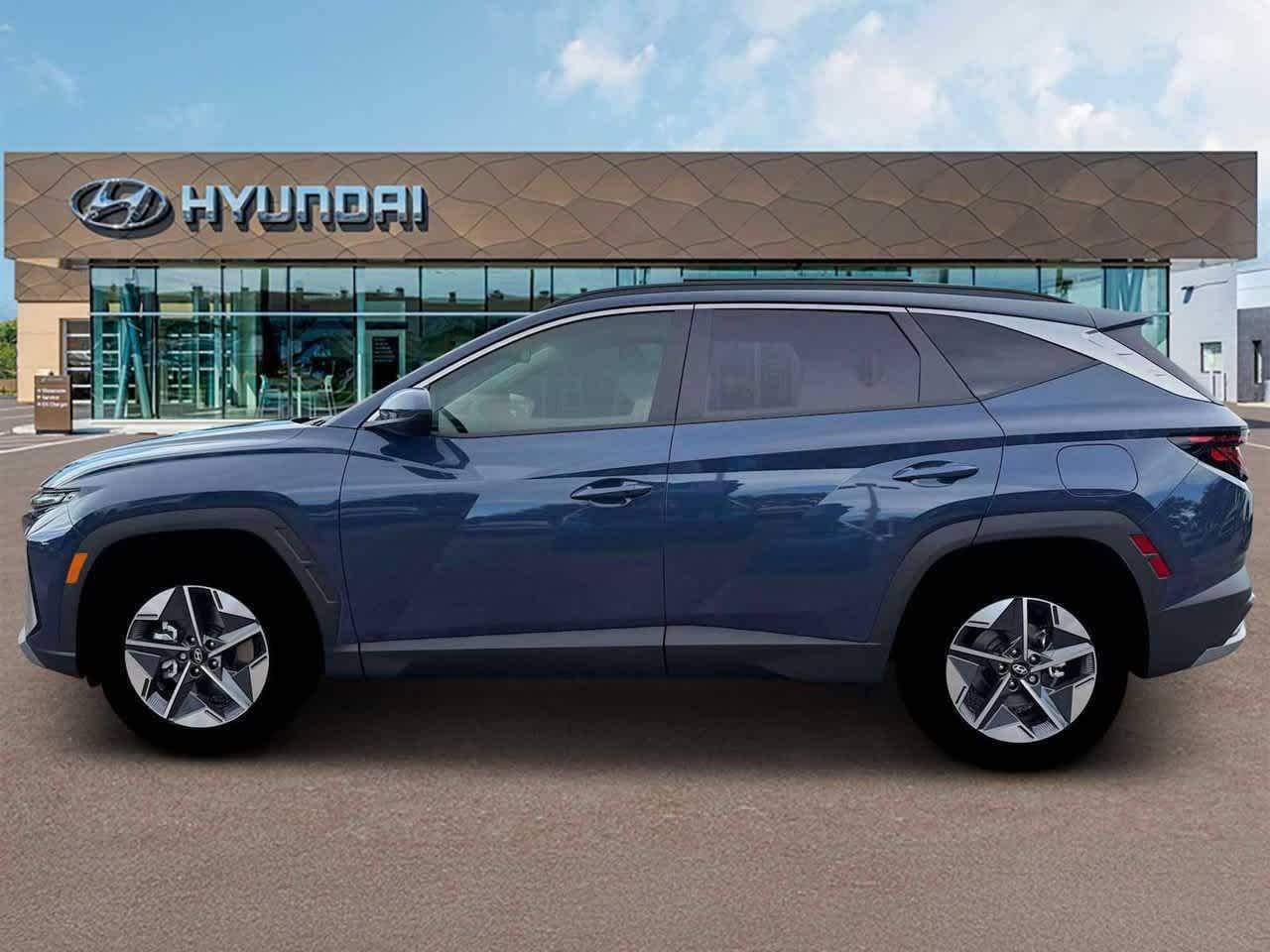 Thumbnail: 2026 Hyundai Tucson - 3