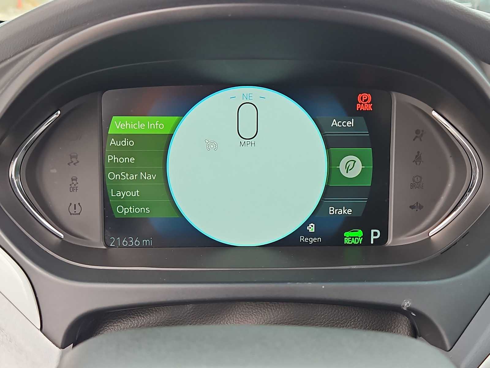 Thumbnail: 2020 Chevrolet Bolt EV - 32
