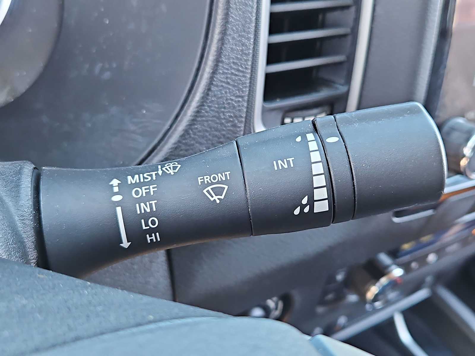 Thumbnail: 2024 Nissan Frontier - 26