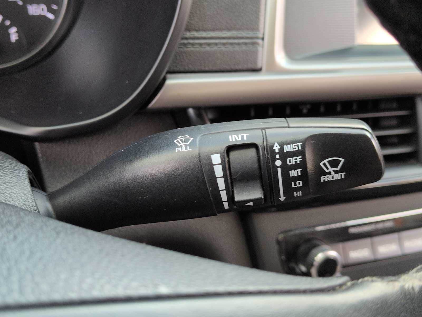 Thumbnail: 2018 Kia Optima - 26