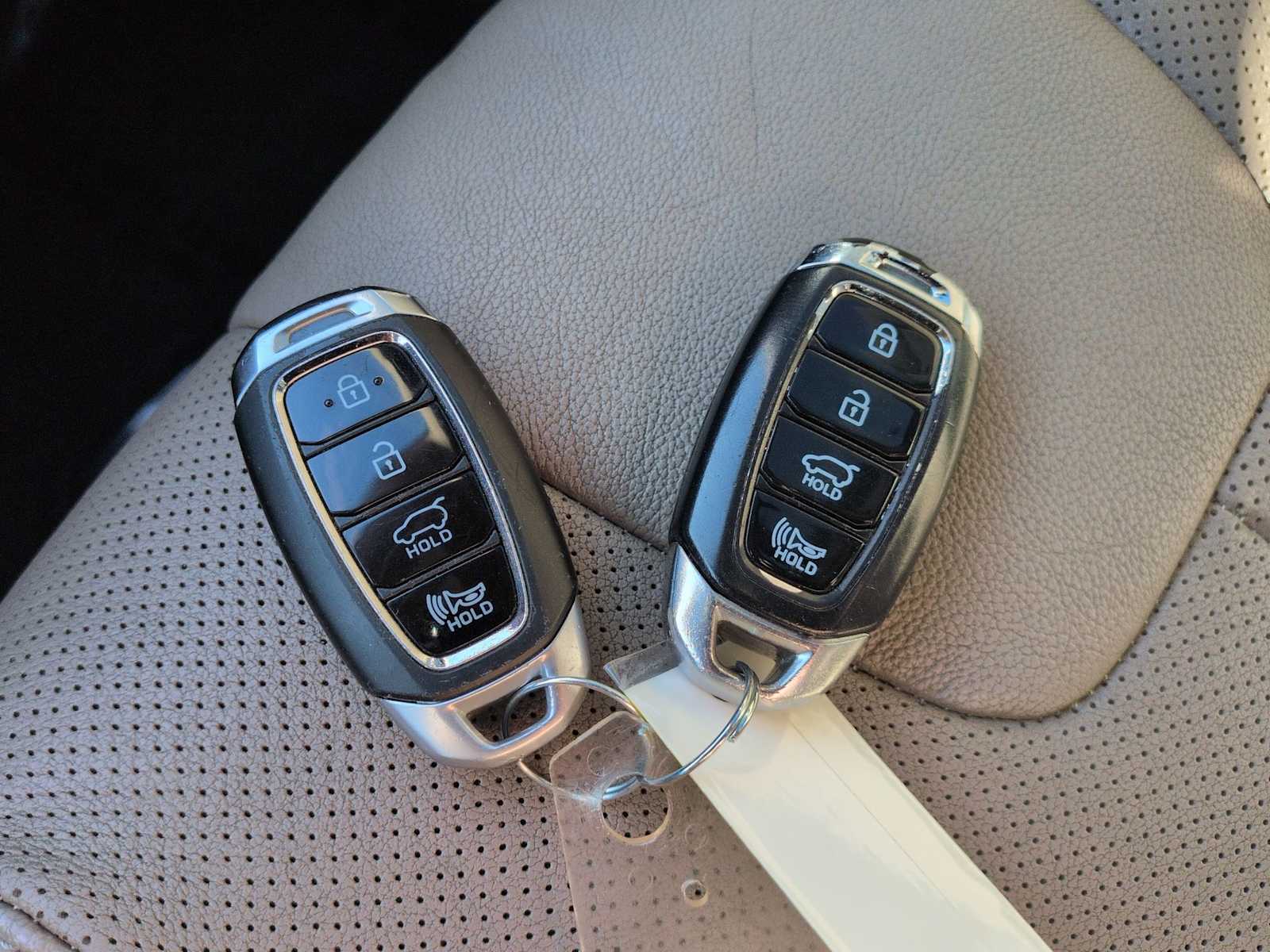 Thumbnail: 2019 Hyundai Santa Fe - 37