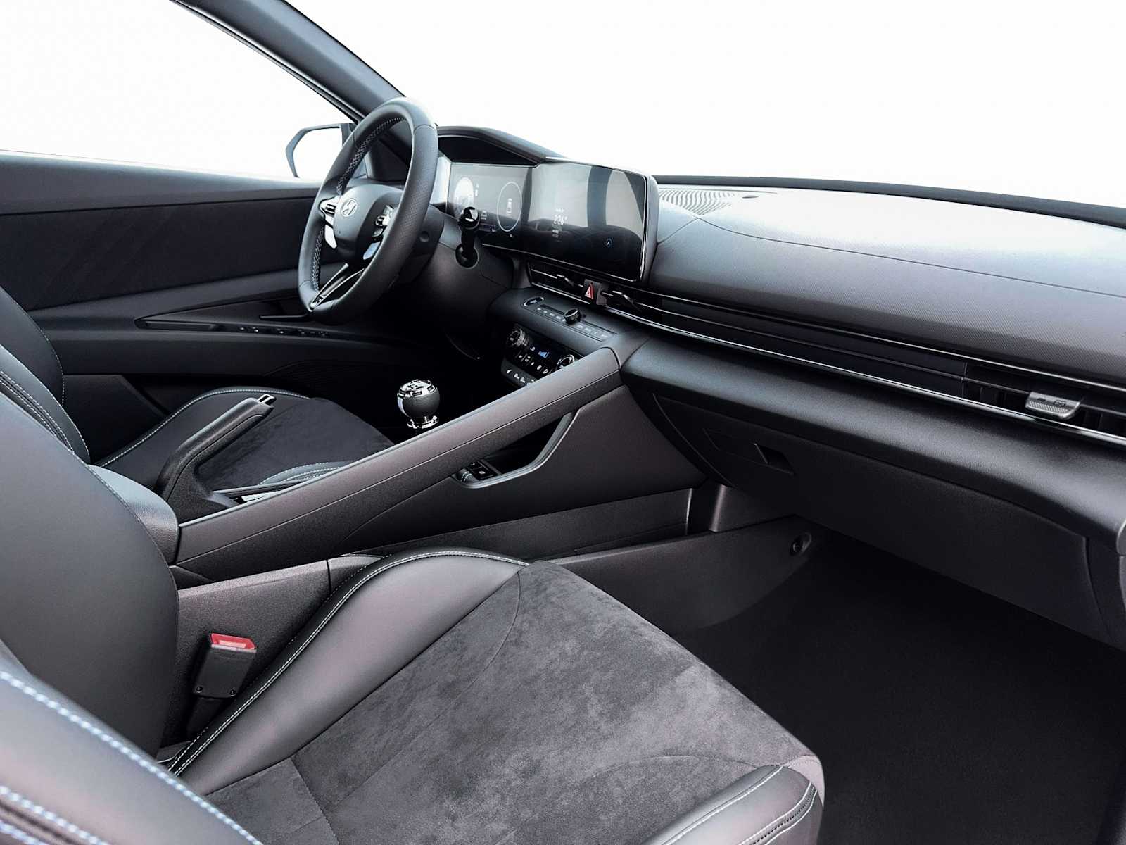 Thumbnail: 2026 Hyundai Elantra - 15