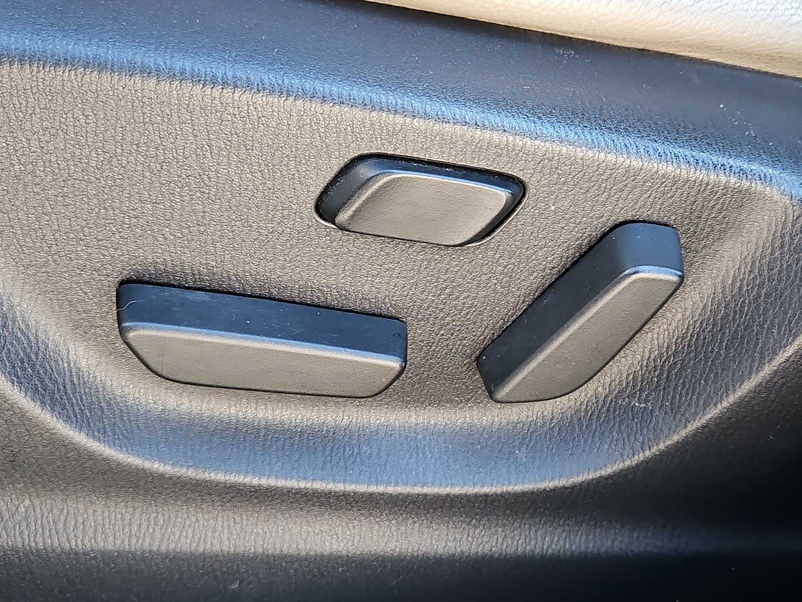 Thumbnail: 2015 Mazda CX-5 - 18