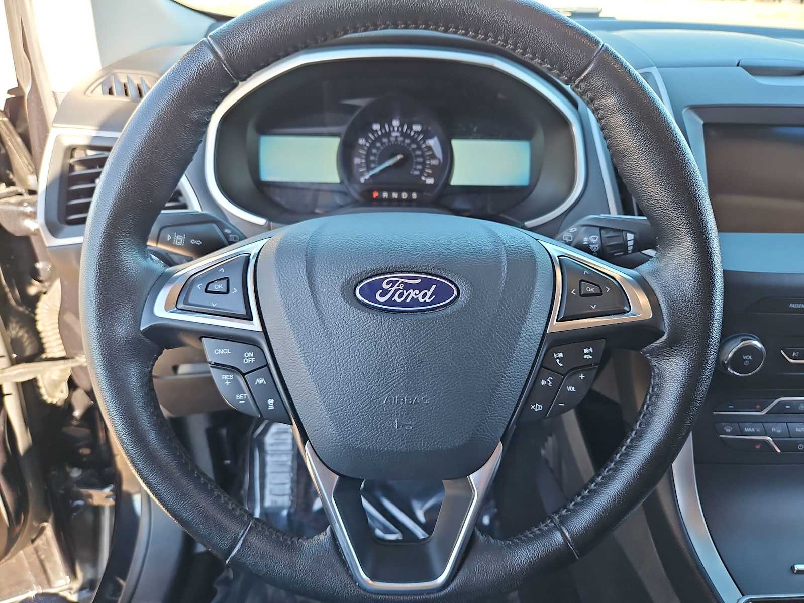 Thumbnail: 2019 Ford Edge - 22