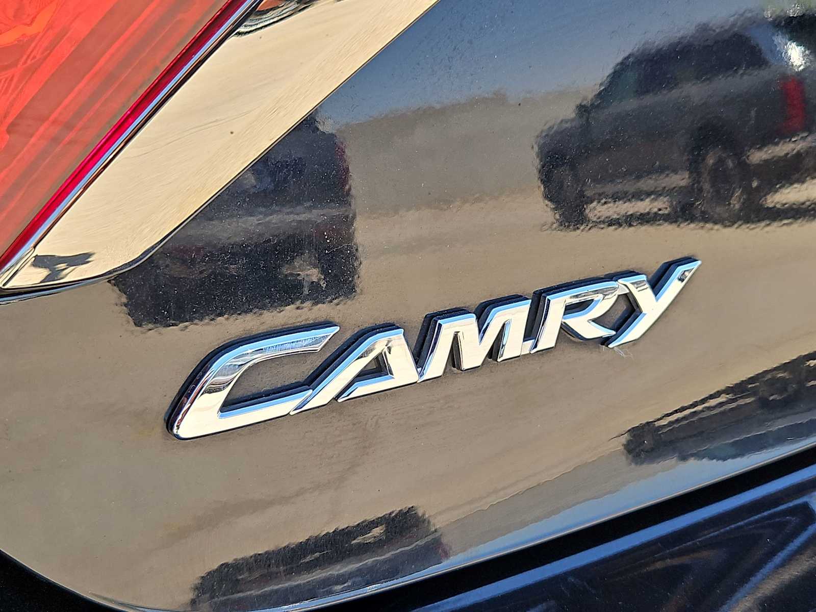 Thumbnail: 2015 Toyota Camry - 12