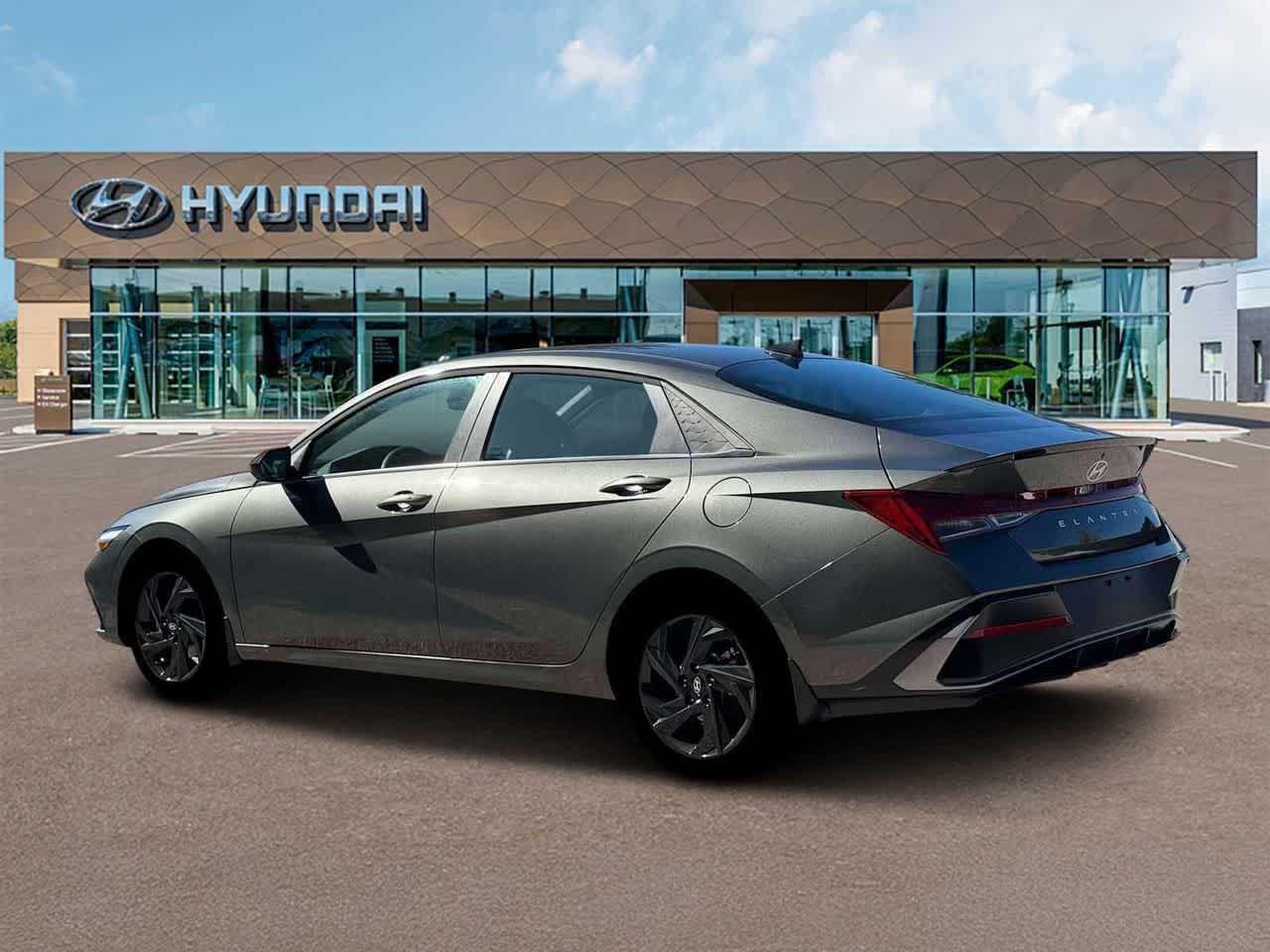 Thumbnail: 2026 Hyundai Elantra - 4