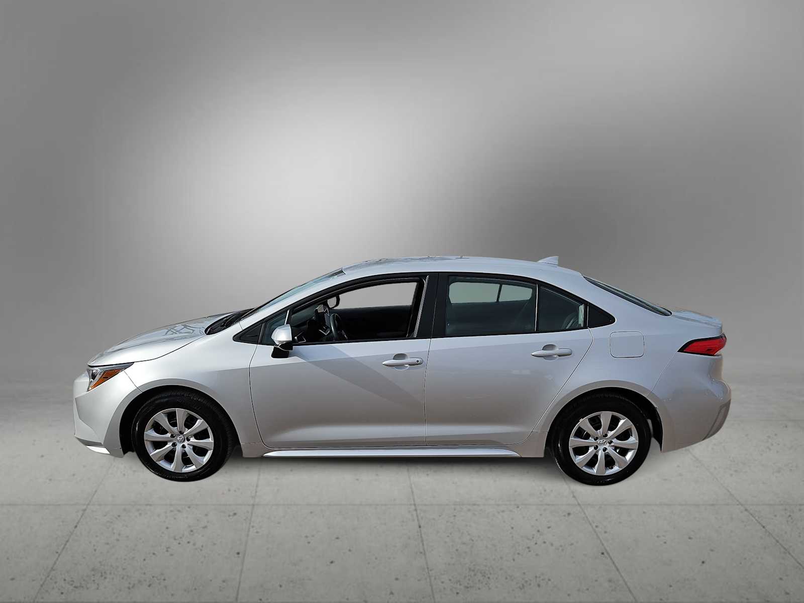 Thumbnail: 2023 Toyota Corolla - 5