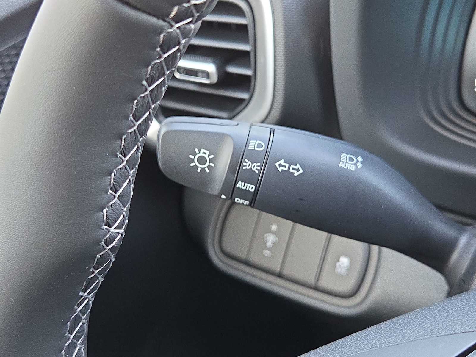 Thumbnail: 2026 Hyundai Venue - 28