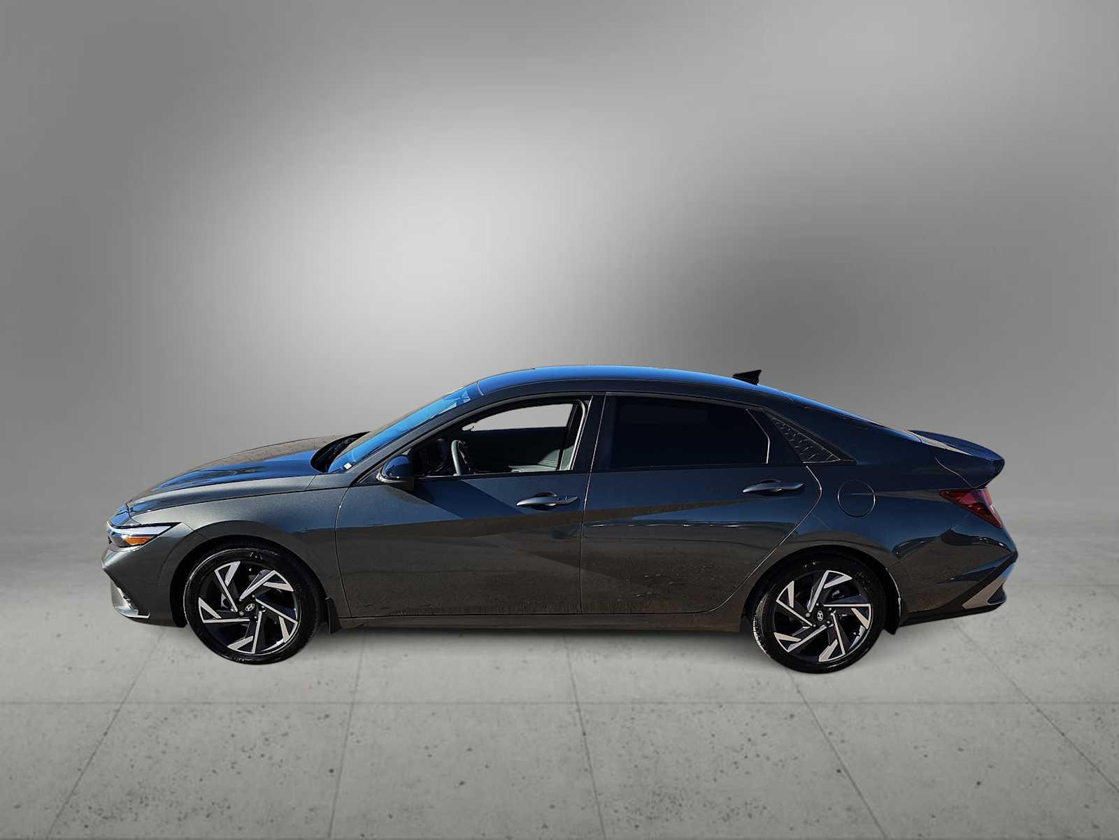 Thumbnail: 2025 Hyundai Elantra - 5