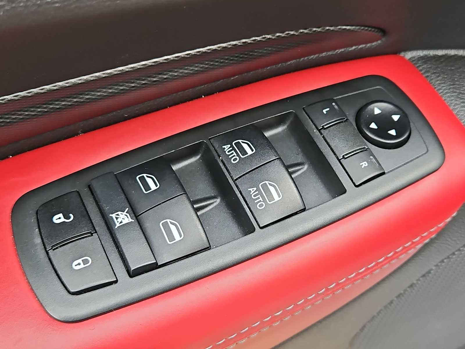 Thumbnail: 2021 Dodge Durango - 18