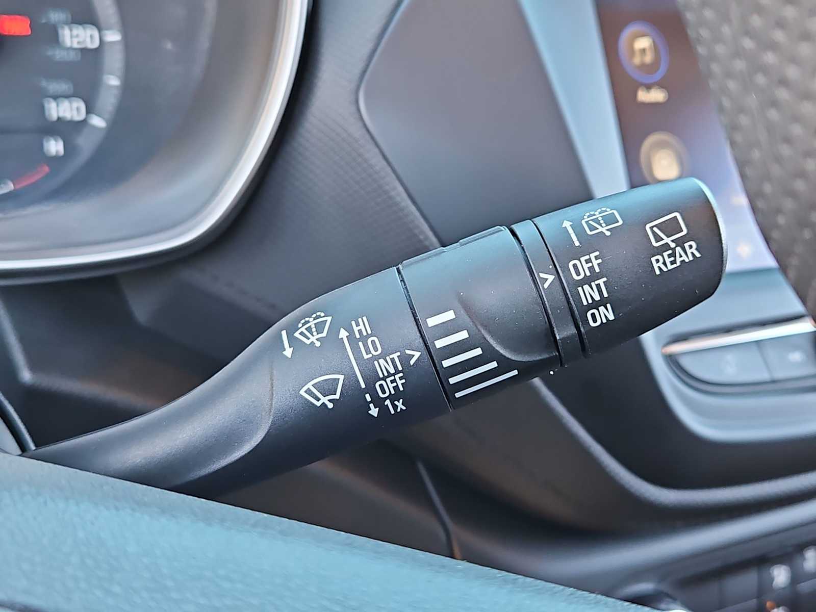 Thumbnail: 2021 Chevrolet TrailBlazer - 26